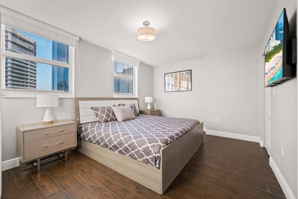 Apartamento Ocean View 35Th Floor, In The Heart Of Miami Exterior foto
