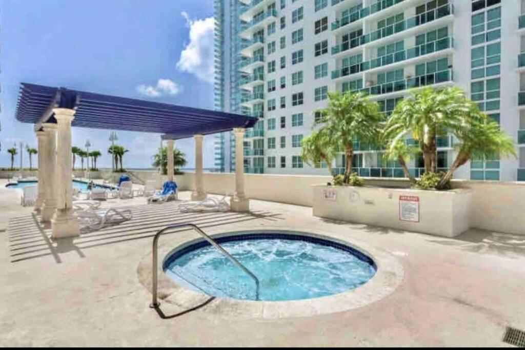 Apartamento Ocean View 35Th Floor, In The Heart Of Miami Exterior foto